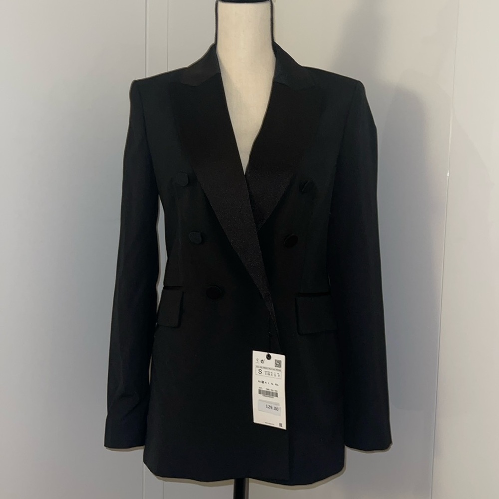 Gorgeous Zara Blazer with Satin lapels